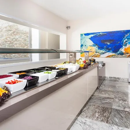 Szálloda Globales Playa 4*