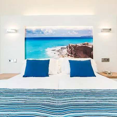 Globales Playa Εστεπόνα