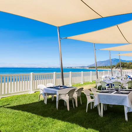 Globales Playa Εστεπόνα
