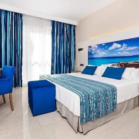 ホテル Globales Playa 4*