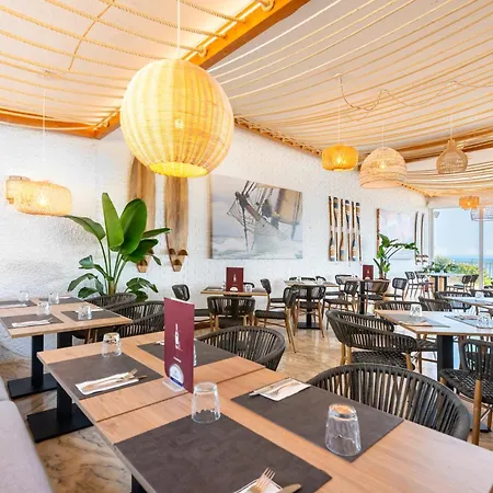 Globales Playa エステポナ