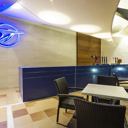 Globales Playa אסטפונה