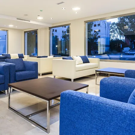 Globales Playa 4* אסטפונה