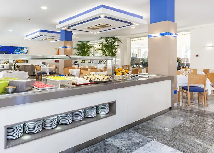 Globales Playa Hotel