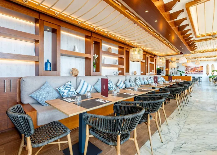 Globales Playa 에스테포나