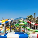 Globales Playa Εστεπόνα