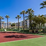 Globales Playa 4* Εστεπόνα