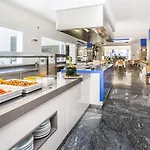 Globales Playa Ξενοδοχείο 4*