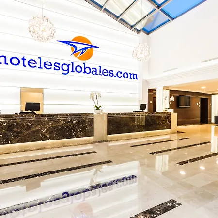 Globales Playa Εστεπόνα